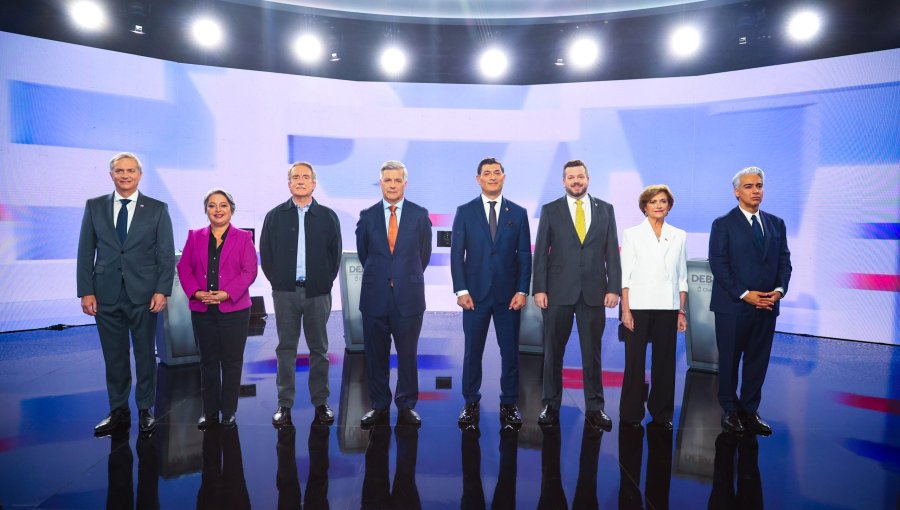 Kast y Jara protagonizaron primer enfrentamiento en el debate: ambos se trataron de "mentiroso"