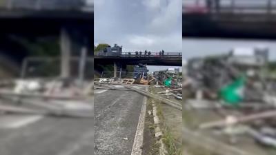 Más de 670 detenidos en Francia tras masivas protestas contra planes de austeridad promovidos por el Gobierno de François Bayrou
