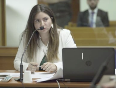 Puerto Varas: Remueven a fiscal de su cargo tras ser descubierta saliendo del país en dos ocasiones con licencia médica