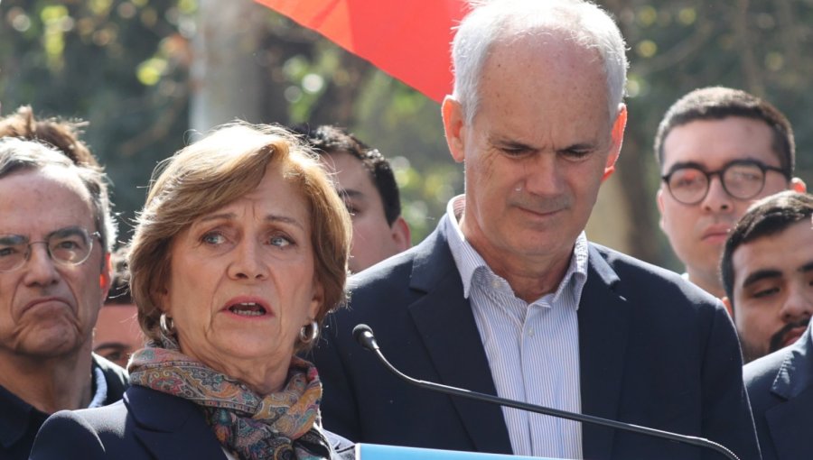 Presidente de RN asegura que Evelyn Matthei "destacó por sobre todos los demás" en el debate
