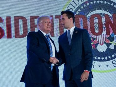 Trump pide a seguidores no reaccionar de manera agresiva tras el asesinato de Charlie Kirk: "Él era un defensor de la no violencia"
