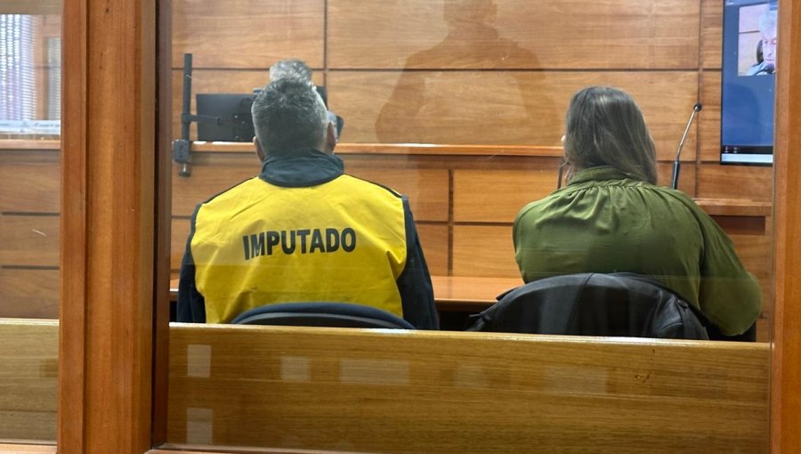 Decretan prisión preventiva para imputado por homicidio de adulto mayor en campamento de Valdivia: víctima agonizó 9 días