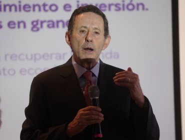 José De Gregorio rechaza las críticas del Presidente Boric y defiende al Banco Central