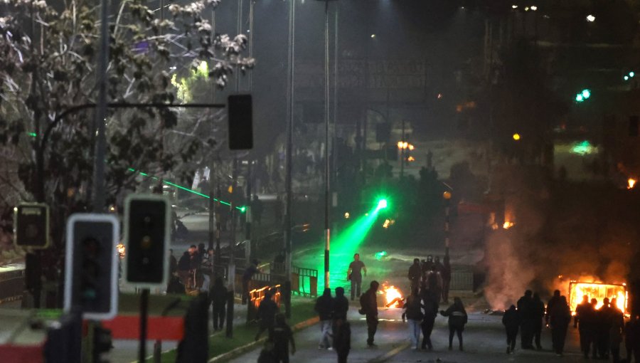 Balance del 11 de septiembre: 264 disturbios a nivel nacional, 110 detenidos y cuatro carabineros heridos