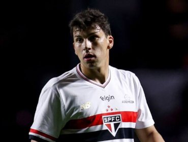Gonzalo Tapia no convenció a la prensa brasileña con su nivel en triunfo de Sao Paulo: "No estuvo a la altura del resto"