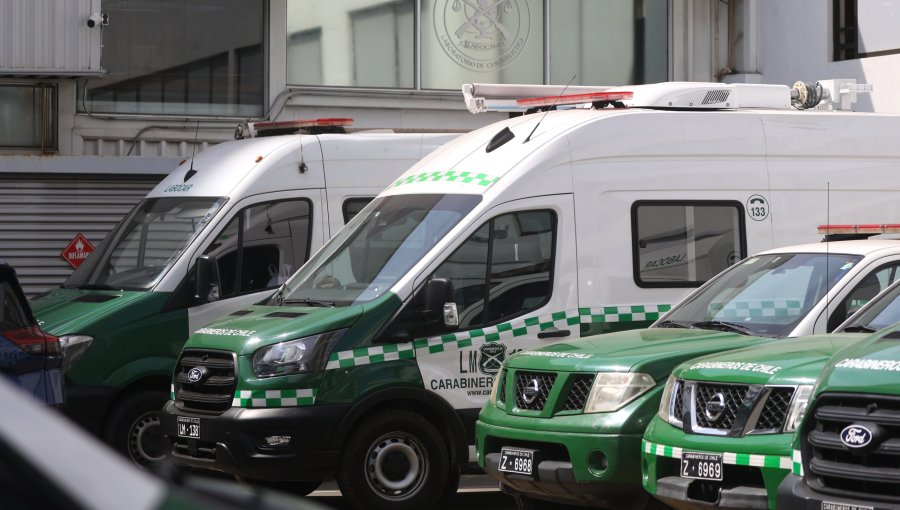 Carabineros da de baja a jefe de Laboratorio de Criminalística de la institución por robo ocurrido el fin de semana pasado en Santiago