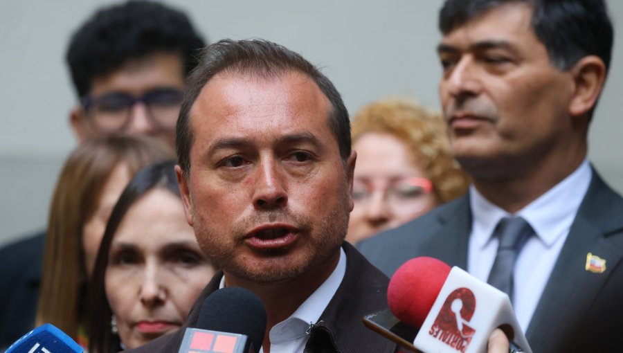 Tricel da el tiro de gracia a candidatura parlamentaria del ex PDI Flavio Espinoza: carta del PDG incumplió requisito constitucional