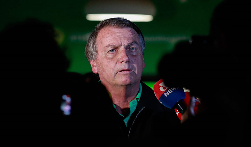 Jair Bolsonaro fue trasladado de urgencia a un hospital en Brasilia tras presentar problemas de salud