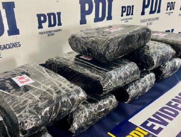 Detienen a cinco peruanos que ingresaron a Chile con ketamina por el complejo Chacalluta: dos son policías
