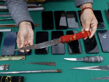 68 celulares, 293 armas blancas y 396 dosis de droga incautada dejan allanamientos en cárceles de la V Región ad portas del "18"
