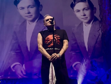 Tras suspender fechas en EE.UU., Morrissey mantiene su presentación en Santiago
