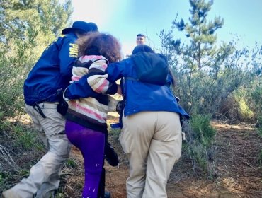 Hallan con vida a mujer que permaneció cinco días desaparecida en Valparaíso: fue encontrada deshidratada en una quebrada