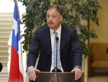 Presidente de la Cámara condena dichos de Eduardo Artés y acude al Servel: "No me interesa ver un nuevo 18 de octubre"