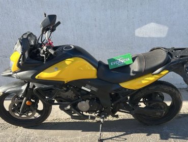 Detienen en Viña del Mar a dos sujetos con moto robada, arma de fuego y marihuana: coordinación policial-municipal fue clave