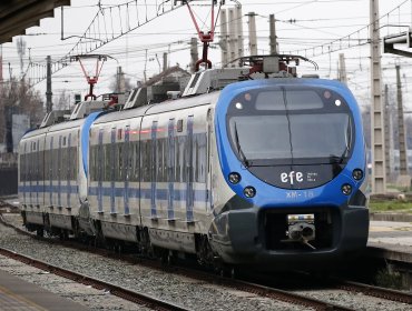 EFE transportó más de 32 millones de pasajeros dentro del país y redujo sus pérdidas