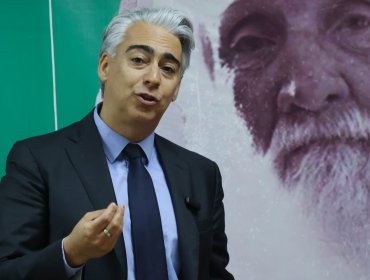 Marco Enríquez-Ominami critica a Jara por no presentar programa de gobierno