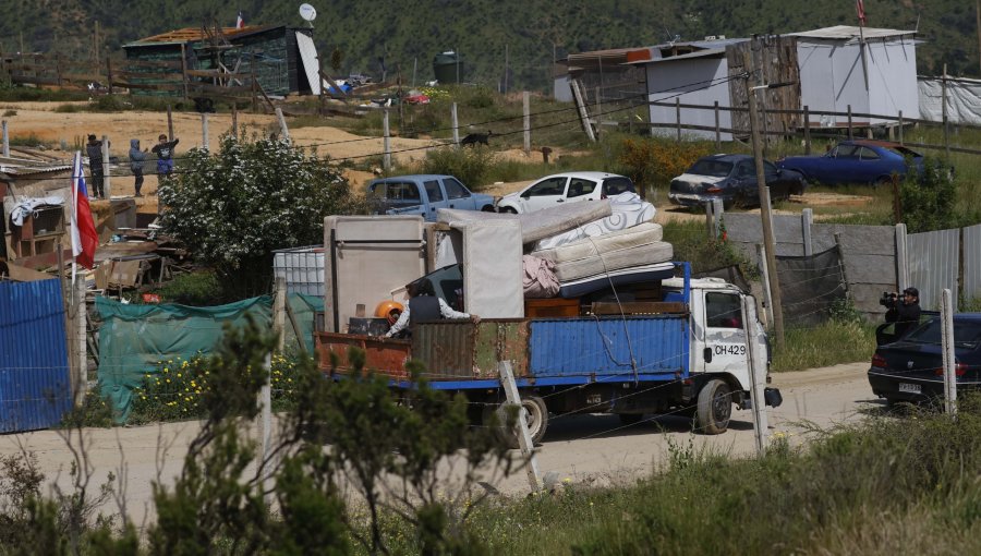 Cerca del 30% de los ocupantes ya abandonó la toma Calicheros de Quilpué previo a la demolición