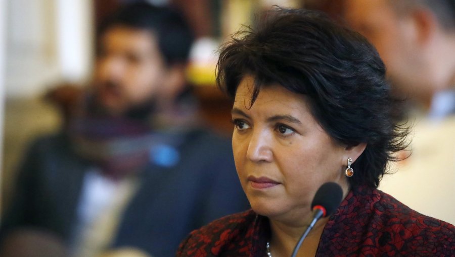Esposo de Yasna Provoste sufre violenta encerrona cuando iba a buscar a la senadora al aeropuerto de Santiago
