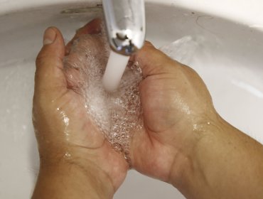 Obras Públicas dice que agua potable para consumo humano "está asegurado hasta marzo de 2026"