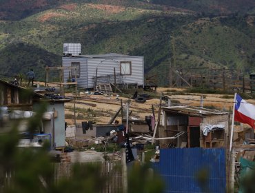 Alcaldesa criticó al Minvu por gestiones previas a demolición de la toma en Quilpué: "Faltó disposición a hacer las cosas bien"