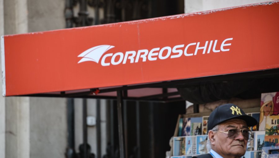 Diputados citarán al directorio de Correos de Chile por despido de 600 trabajadores