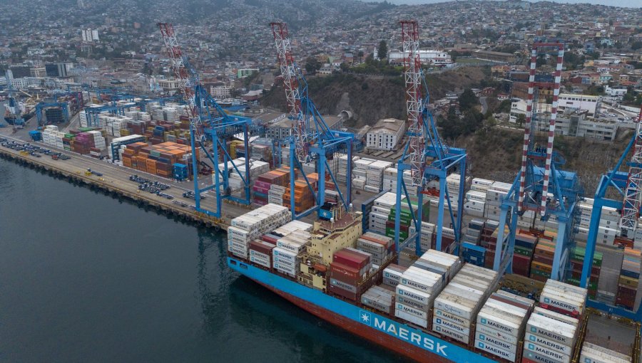 Gobierno se compromete a estudiar proyecto presentado de Ley de Royalty Portuario