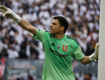 Aseguran que Christopher Toselli estaría evaluando su retiro del fútbol profesional a final de año