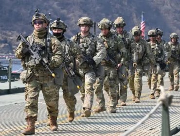 La polémica decisión de Milei que permite a soldados de EE.UU. realizar ejercicios militares en 3 bases navales de Argentina