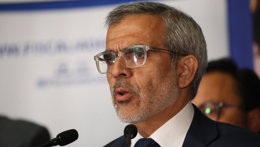 Ministro Cordero llama a no simplificar el caso de Bernarda Vera: “Aún no está verificado que sea efectivamente ella”