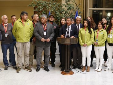 Cruzada parlamentaria busca que se reconozca formalmente el Día del Hospital Público