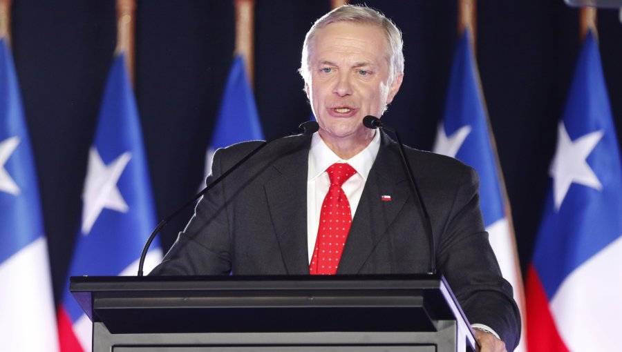 José Antonio Kast volvió a la carga contra el Presidente Boric: "El único pequeño es él"