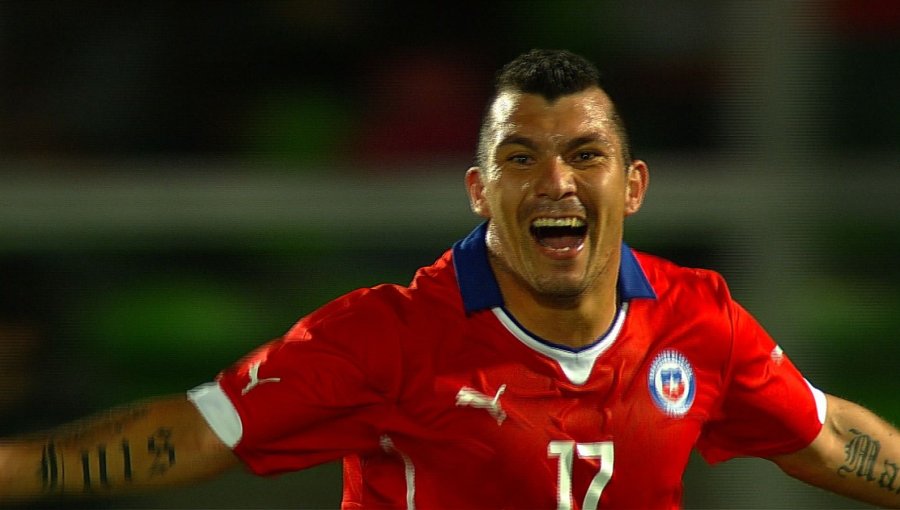 ¡Gary Medel ya tendría nueva pareja! Destapan romance con influencer chilena