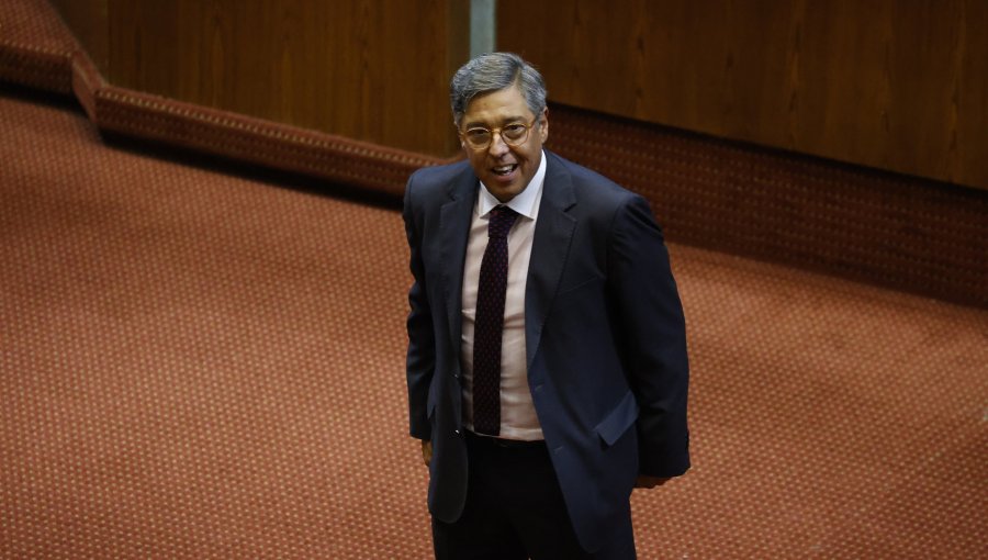 Diputado Barrios desdramatiza imprecisión de Jara sobre fondos para la reconstrucción y apunta a "ineficacia de la política pública"