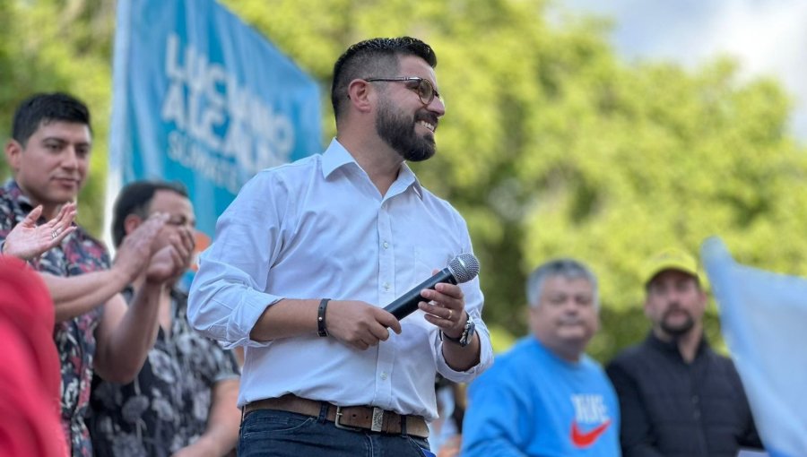Alcalde Valenzuela atribuye alta aprobación ciudadana a su presencia en calles y barrios de Limache: "Un vecino que hace gestión"