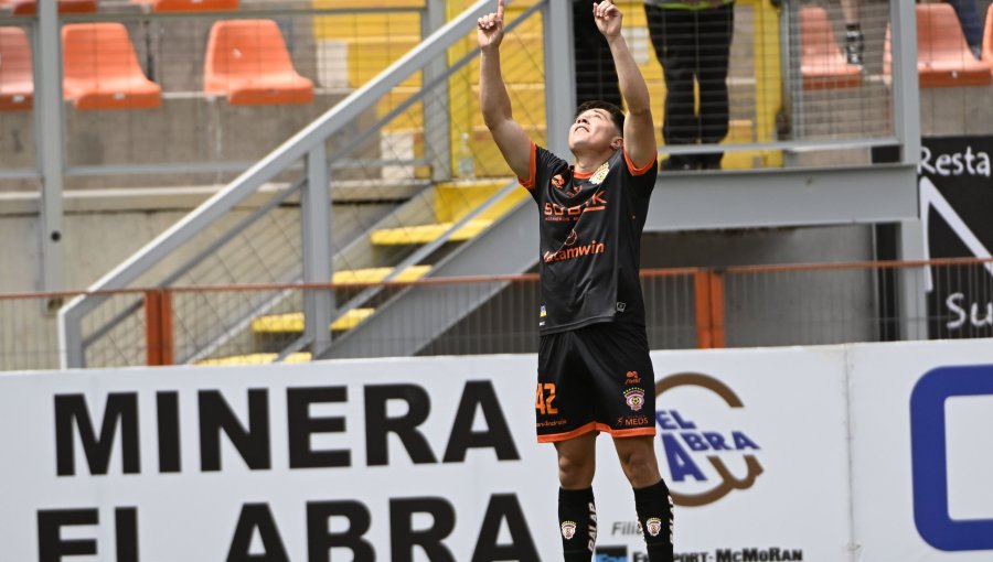 Cobreloa vence en el epílogo a Santa Cruz y sigue al acecho de los líderes