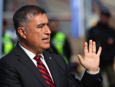 Alcalde Desbordes acusa “silencio total” del Mineduc ante violencia en liceos de Santiago