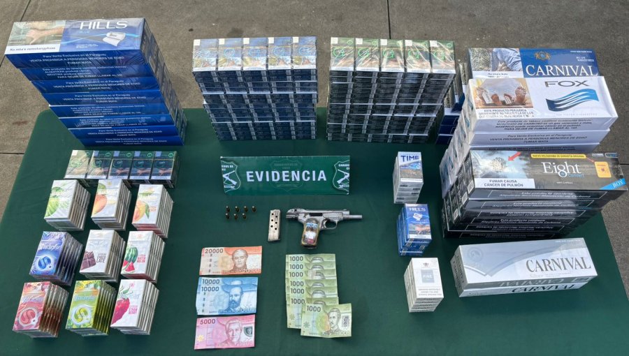 Detienen a hombre que portaba 529 cajetillas de cigarro de contrabando en Valparaíso