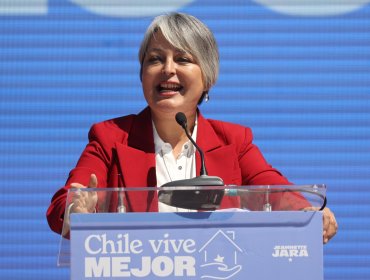 Jeannette Jara entrega su programa de Gobierno: "Crecimiento económico justo, inclusivo y sostenible"