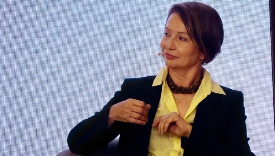 Exclusión de mujeres en debate de TVN por el Distrito 7 desata la molestia de Macarena Urenda: "No estamos para ser espectadoras"