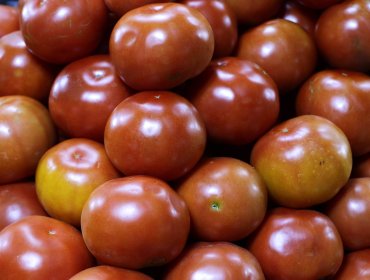 Tomates y el pan llevaron el IPC de septiembre al 0,4%: acumula 4,4% en 12 meses