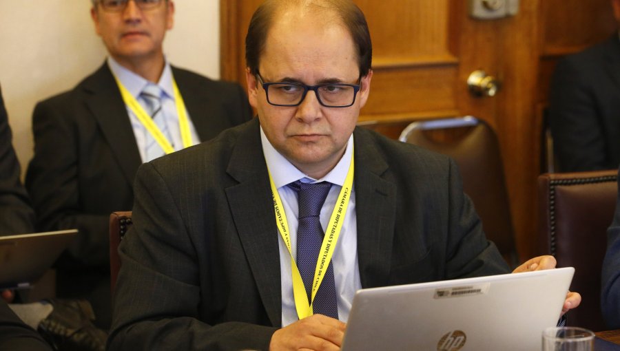 Presidente Boric renueva a Hernán Nobizelli Reyes como tesorero general de la República