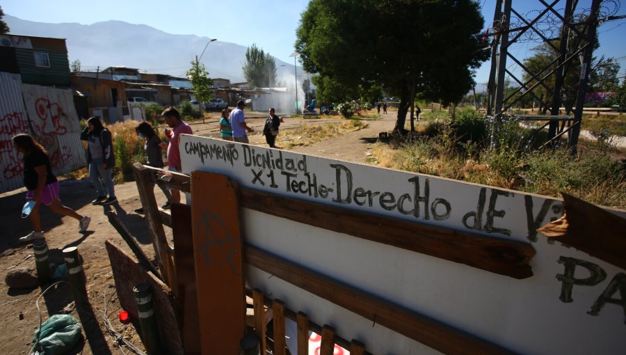 Alcalde de La Florida confirma desalojo del Campamento Dignidad y condena amenazas contra funcionarios municipales
