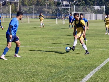 Concón National cierra ciclo de amistosos con empate 1-1 ante Everton en Viña del Mar