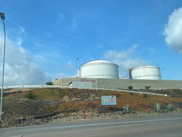 SMA formula dos cargos contra Gasmar por incumplimientos en monitoreos de descargas en la bahía de Quintero