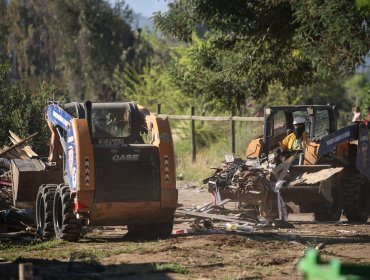 Durán asegura que tras desalojo del Campamento Dignidad en La Florida se "inhabilitará" el terreno y se harán "zanjas"