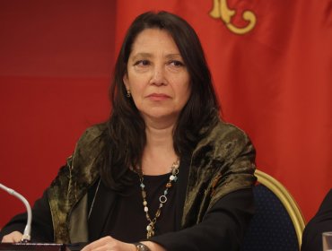 Ministra Lobos asegura que se están agilizando los procesos para que los fondos lleguen oportunamente al Ejército