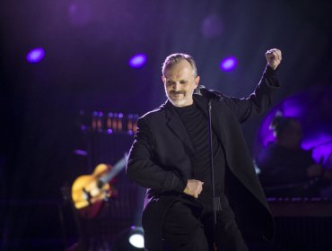 ¡Miguel Bosé vuelve a Chile luego de 8 años! El artista español anunció doble concierto en el Movistar Arena