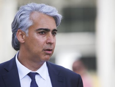 Marco Enríquez-Ominami cuestiona el manejo financiero del Gobierno y acusa que el país enfrenta un "desastre fiscal"