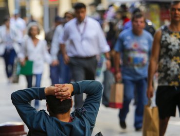 Desempleo de larga duración: Casi 18% de los desocupados lleva más de un año buscando trabajo