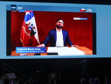 Presidente Boric encabeza inauguración de Enade con interrumpido discurso desde Roma: "Chile no se cae a pedazos"